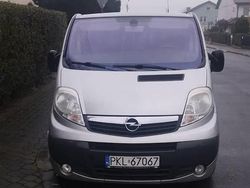 Srebrny Używany 2007 Opel Vivaro Van | 25 900 zł (Dość drogi)