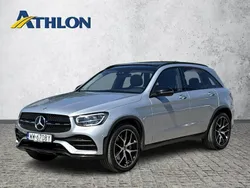 Srebrny (metalik) Używany 2022 Mercedes GLC300 SUV | 237 100 zł