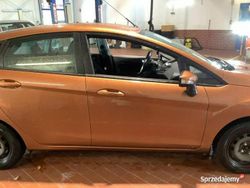 Brązowobeżowy Używany 2014 Ford Fiesta Hatchback | 19 500 zł (Uczciwa cena)