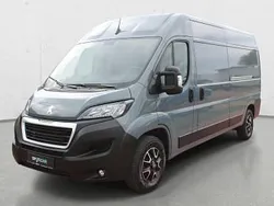 Szary Używany 2023 Peugeot Boxer Van | 98 277 zł (Drogi)