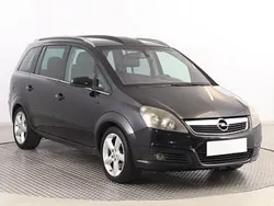 Czarny Używany 2005 Opel Zafira Minivan | 7999 zł (Uczciwa cena)