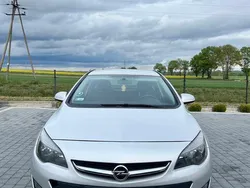 Srebrny Używany 2015 Opel Astra Sedan/Limuzyna | 23 500 zł (Uczciwa cena)