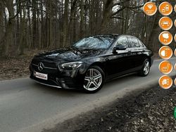 Czarny Używany 2022 Mercedes E220 Sedan/Limuzyna | 196 500 zł (Uczciwa cena)