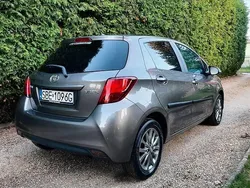 Brązowy Używany 2016 Toyota Yaris Comfort Hatchback | 41 000 zł (Uczciwa cena)