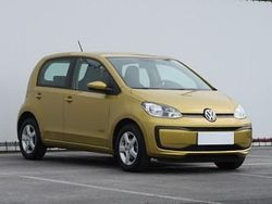 Złoty Używany 2016 VW up! Hatchback | 33 499 zł (Dość drogi)