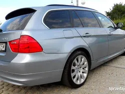 Szary Używany 2010 BMW 325 Kombi | 32 500 zł