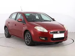 Czerwony Używany 2009 Fiat Bravo Hatchback | 15 999 zł (Uczciwa cena)