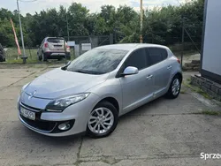 Srebrny (metalik) Używany 2012 Renault Mégane III Hatchback | 16 500 zł (Super Cena)