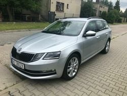 Srebrny Używany 2019 Skoda Octavia Kombi | 59 900 zł (Uczciwa cena)