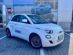 Biały Używany 2023 Fiat 500e Hatchback | 136 000 zł (Dobra cena)