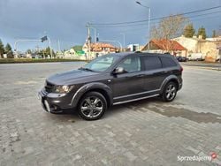 Szary Używany 2014 Fiat Freemont Cross SUV | 44 000 zł (Uczciwa cena)