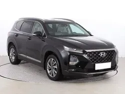 Czarny Używany 2018 Hyundai Santa Fe SUV | 91 999 zł (Uczciwa cena)