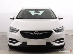 Biały Używany 2020 Opel Insignia Kombi | 67 999 zł (Uczciwa cena)