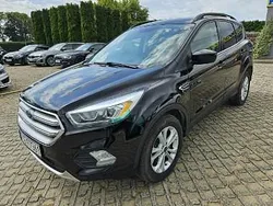 Czarny Używany 2017 Ford Escape SUV | 57 500 zł