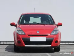 Czerwony Używany 2011 Renault Clio II Hatchback | 14 999 zł (Dość drogi)