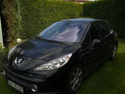 Używany 2008 Peugeot 207 | 12 300 zł (Uczciwa cena)