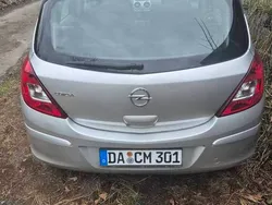 Srebrny Używany 2011 Opel Corsa Hatchback | 11 900 zł (Dobra cena)