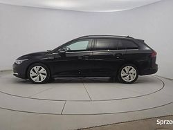 Czarny Używany 2021 VW Golf VIII Kombi | 63 900 zł (Uczciwa cena)