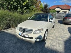 Biały Używany 2008 Mercedes C180 Kombi | 34 900 zł (Uczciwa cena)