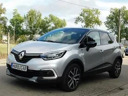 Srebrny (metalik) Używany 2018 Renault Captur SUV | 49 980 zł (Dobra cena)