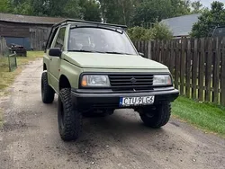 Zielony Używany 1990 Suzuki Vitara SUV | 16 900 zł
