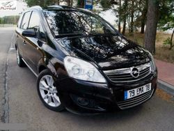Czarny (metalik) Używany 2008 Opel Zafira Minivan | 23 900 zł (Dość drogi)