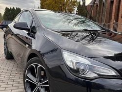 Czarny Używany 2012 Opel Astra GTC Coupe | 34 900 zł (Drogi)