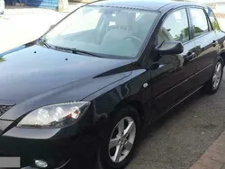 Czarny (metalik) Używany 2004 Mazda 3 Hatchback | 16 700 zł