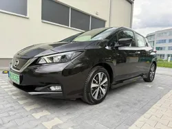 Czarny Używany 2021 Nissan Leaf Hatchback | 54 990 zł (Super Cena)