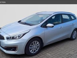 Srebrny (jasnoszary) Używany 2018 Kia Ceed Kombi | 41 500 zł (Uczciwa cena)