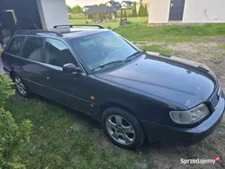 Czarny Używany 1996 Audi A6 Kombi | 2900 zł
