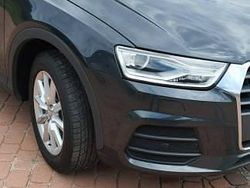 Czarny Używany 2018 Audi Q3 SUV | 62 000 zł