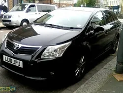 Czarny Używany 2010 Toyota Avensis Sedan/Limuzyna | 28 900 zł (Uczciwa cena)