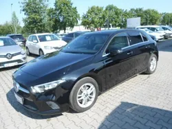 Czarny Używany 2020 Mercedes A150 Hatchback | 78 000 zł