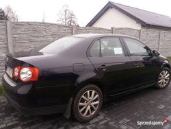 Czarny Używany 2009 VW Jetta Sedan/Limuzyna | 22 900 zł (Uczciwa cena)