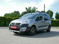 Srebrny Używany 2017 Peugeot Partner Outdoor Minivan | 37 800 zł (Uczciwa cena)