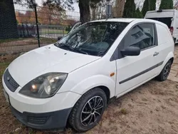 Biały Używany 2006 Ford Fiesta Hatchback | 3800 zł (Uczciwa cena)