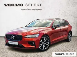 Czerwony Używany 2022 Volvo V60 Kombi | 134 900 zł (Dobra cena)
