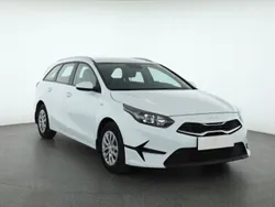 Biały Używany 2022 Kia Ceed 2 Kombi | 50 999 zł (Dobra cena)