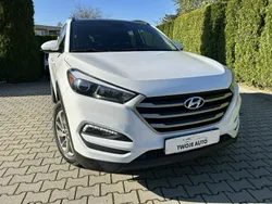 Biały Używany 2018 Hyundai Tucson SUV | 76 800 zł (Dobra cena)