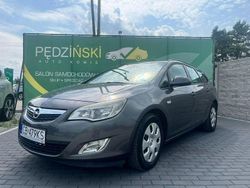 Szary Używany 2011 Opel Astra Kombi | 15 500 zł (Uczciwa cena)