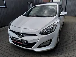 Biały Używany 2013 Hyundai i30 Kombi | 33 400 zł (Uczciwa cena)
