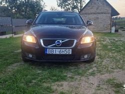 Czarny Używany 2011 Volvo V50 Kombi | 13 600 zł (Dobra cena)