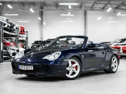 Niebieski ciemny (metalik) Używany 2004 Porsche 911 Kabriolet | 245 000 zł