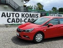 Czerwony Używany 2018 Opel Astra Kombi | 35 500 zł (Uczciwa cena)