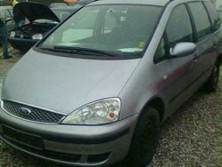Szary (metalik, perła) Używany 2004 Ford Galaxy Minivan | 16 500 zł