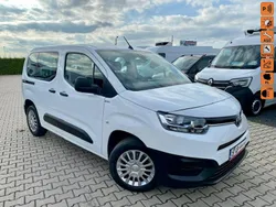 Biały Używany 2022 Toyota Proace Verso City Kombi | 57 990 zł (Uczciwa cena)