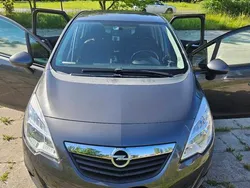 Szary Używany 2010 Opel Meriva Minivan | 19 900 zł (Uczciwa cena)
