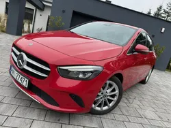Czerwony (metalik) Używany 2019 Mercedes B200 Minivan | 76 999 zł (Uczciwa cena)