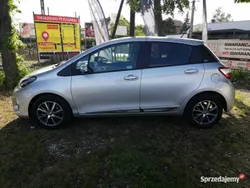Srebrny Używany 2019 Toyota Yaris Hatchback | 49 999 zł (Uczciwa cena)